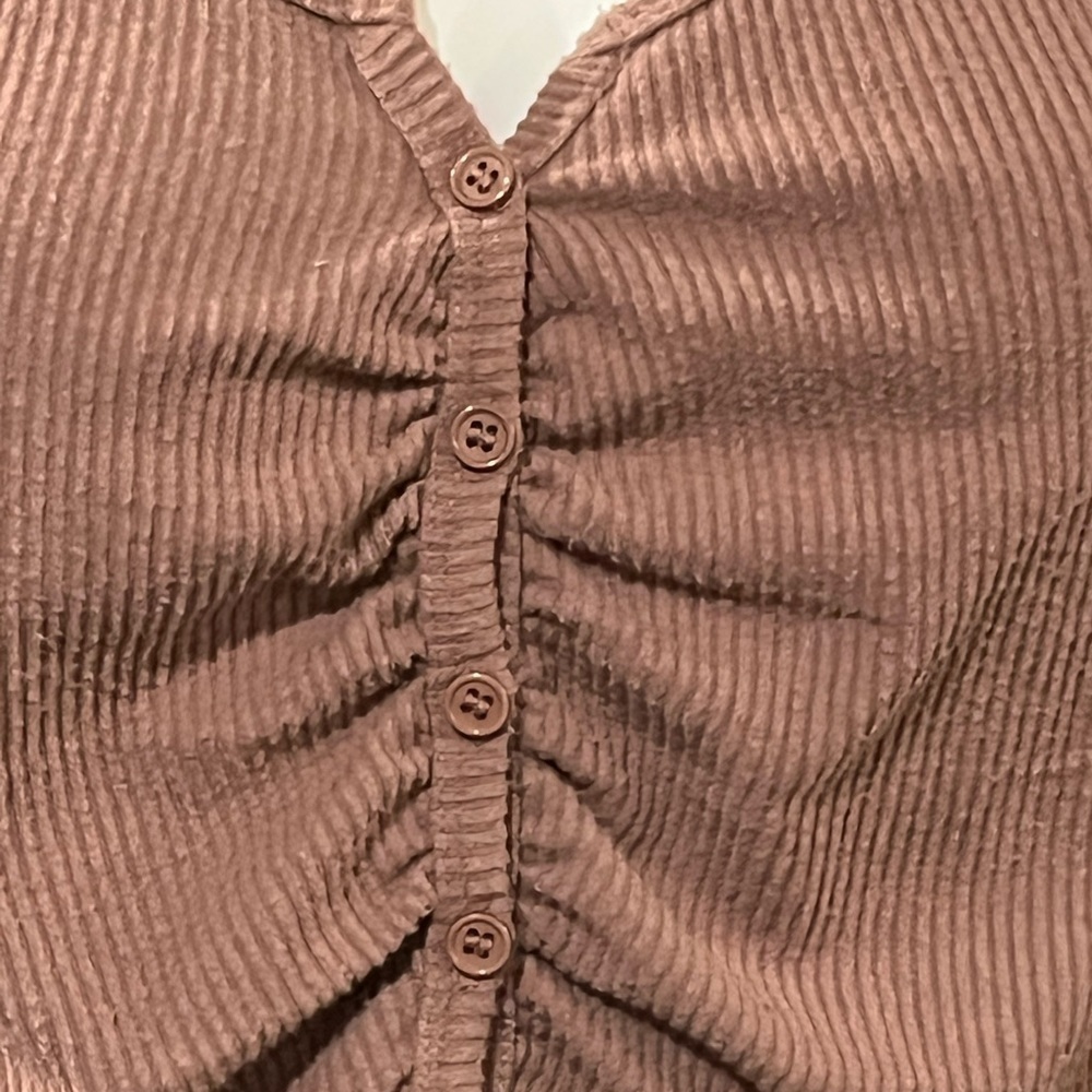 LOVE Tree. Ribbed. Crop top. Tan. Button up. Scoop neck. Rousching. - Picture 2 of 4